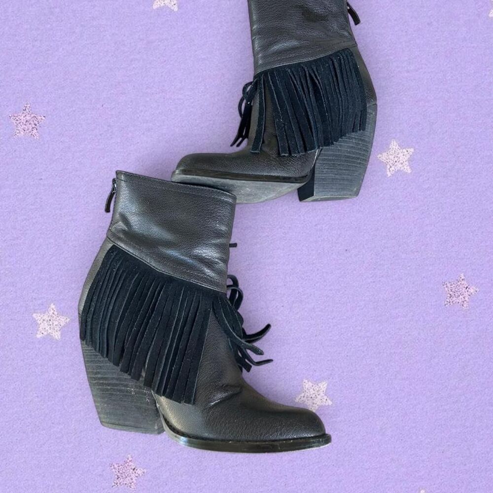 Black leather fringe boots - Picture 3 of 8